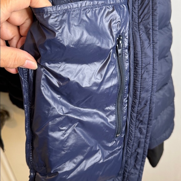 DKNY Navy Blue Puffer Jacket with Hood Size L Women’s - Picture 9 of 11